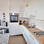 Studio Royan, 1 pièce, 2 personnes - FR-1-550-7